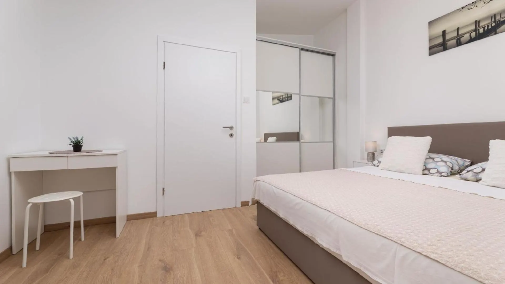 Apartment Ferienwohnung Fuer 4 Personen Ca 50 Qm In Njivice, Kvarner Bucht Krk Croatia