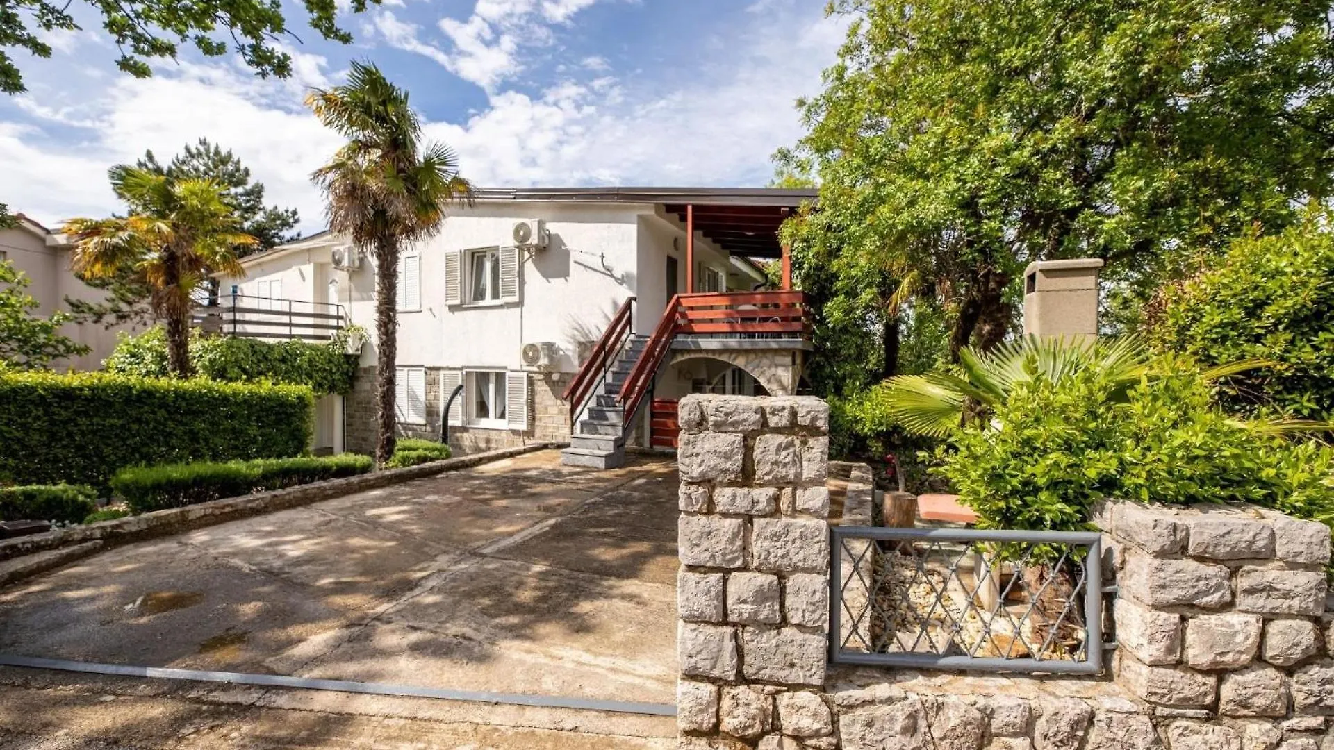 Apartment Ferienwohnung Fuer 4 Personen Ca 50 Qm In Njivice, Kvarner Bucht Krk Croatia